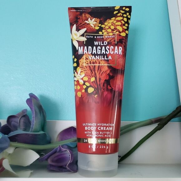 MADAGASCAR VANILLA Body Cream By Bath and Body Works - Picture 2 of 5